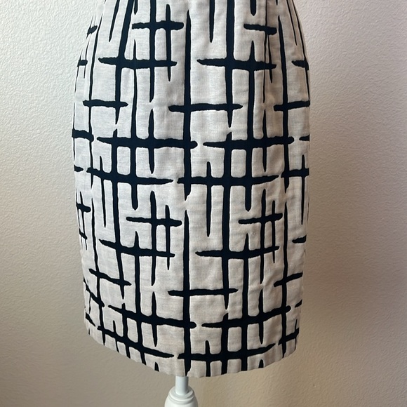 MAX AND CLEO - WOMEN’S STRAPLESS DRESS MIDI BLACK AND CREAM SIZE 4 - Picture 3 of 9